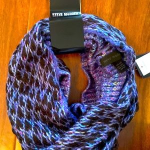 NWT Steve Madden cowl scarf